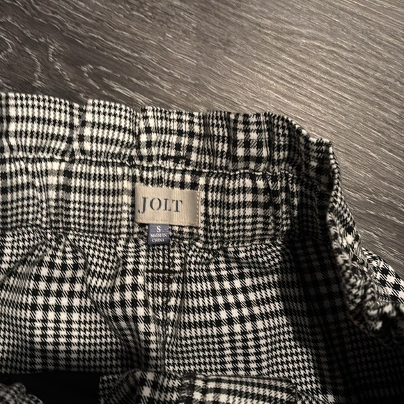 Jolt
Women’s skirt
Size Small - Picture 3 of 4